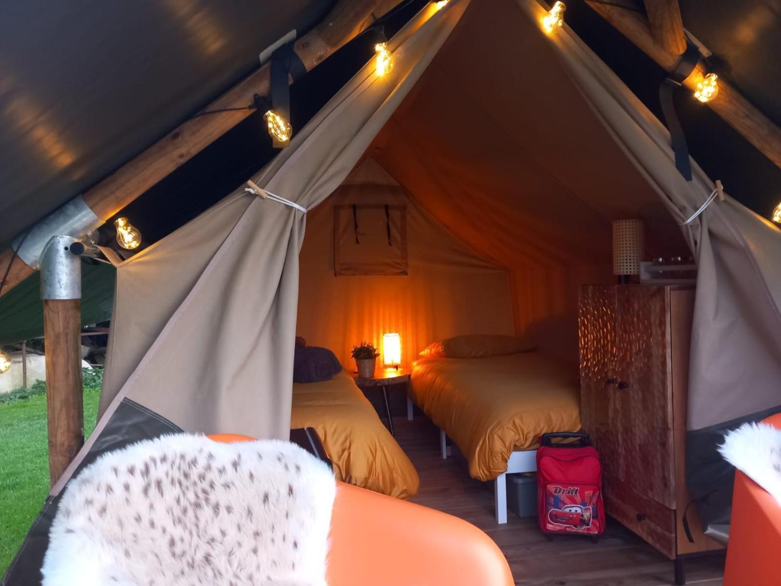 Safari Lodge 'Linge-Zicht' ทีล ภายนอก รูปภาพ
